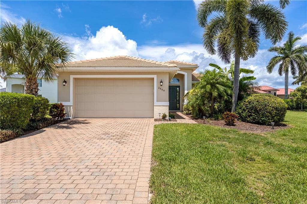 2466 Ashbury CIR-1