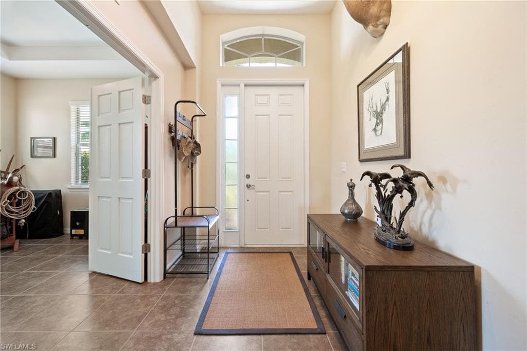 2466 Ashbury CIR-3