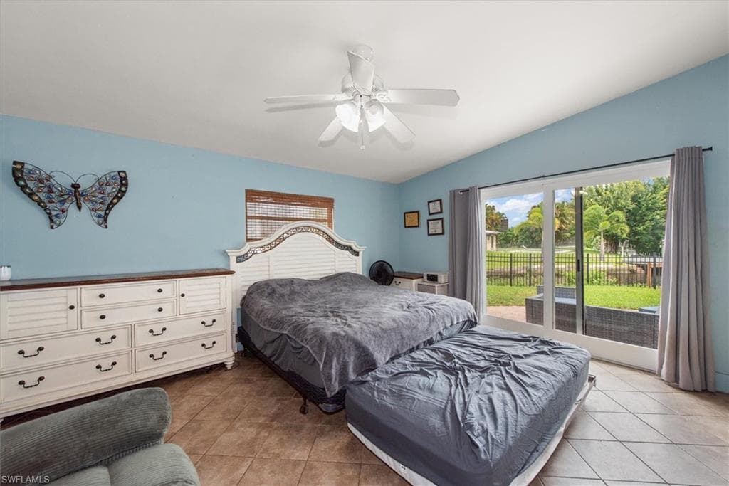 1721 Club House RD-17