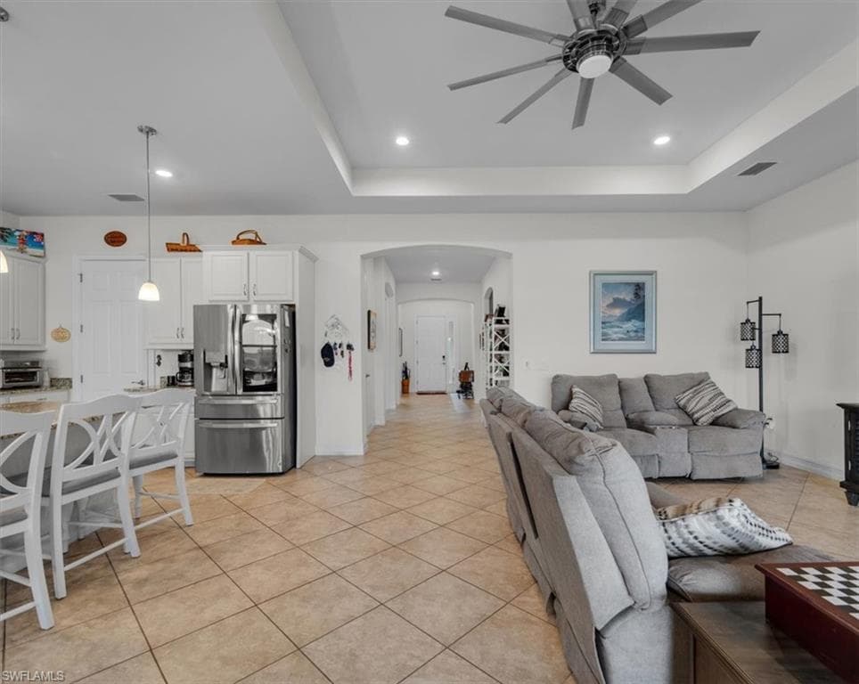 3271 Baravaldo CIR-5
