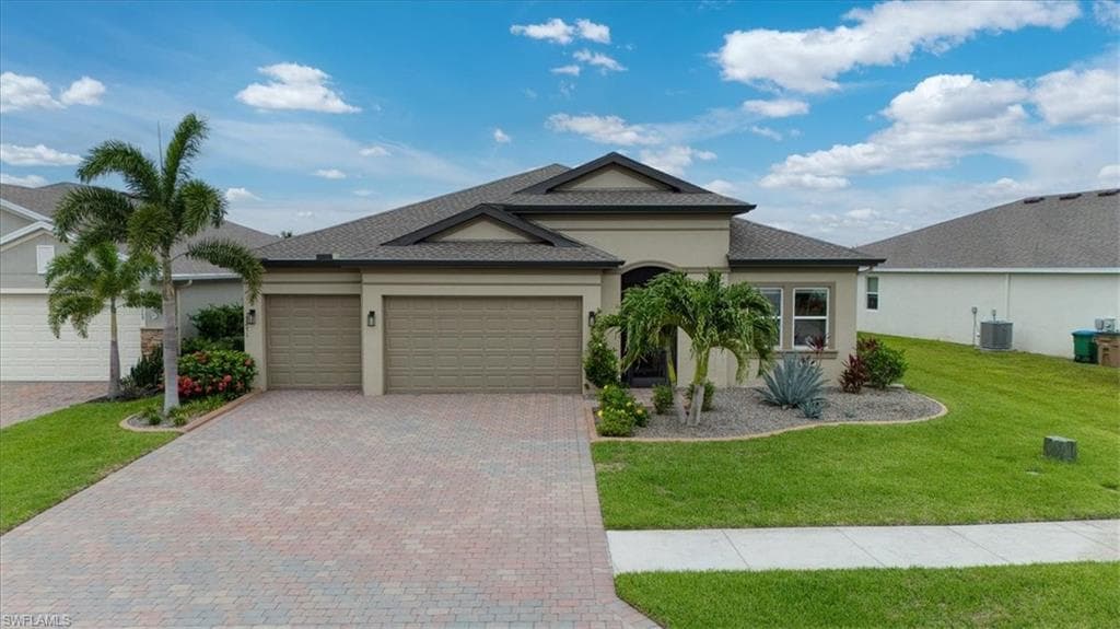 3271 Baravaldo CIR-2