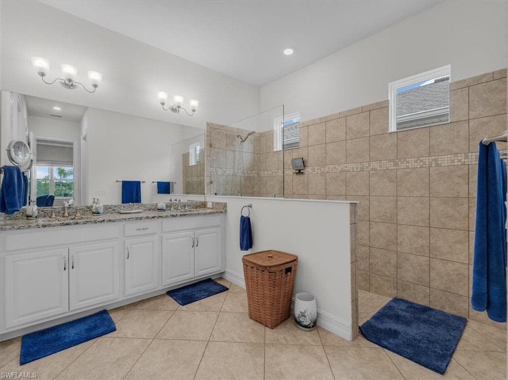 3271 Baravaldo CIR-31