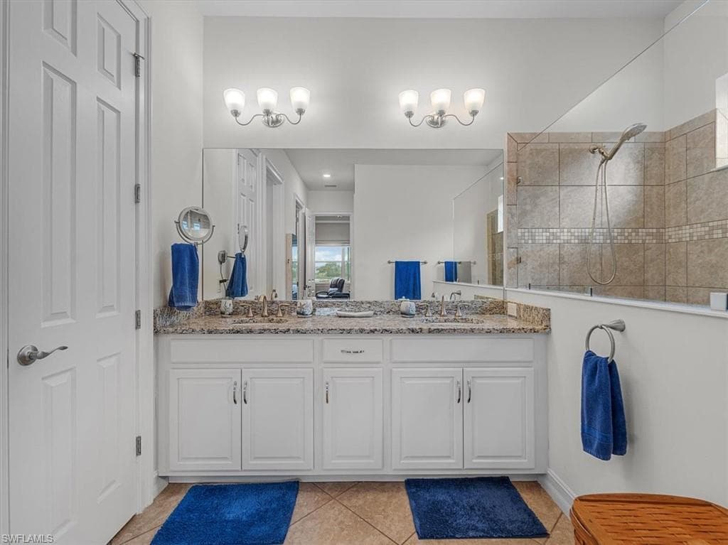 3271 Baravaldo CIR-32