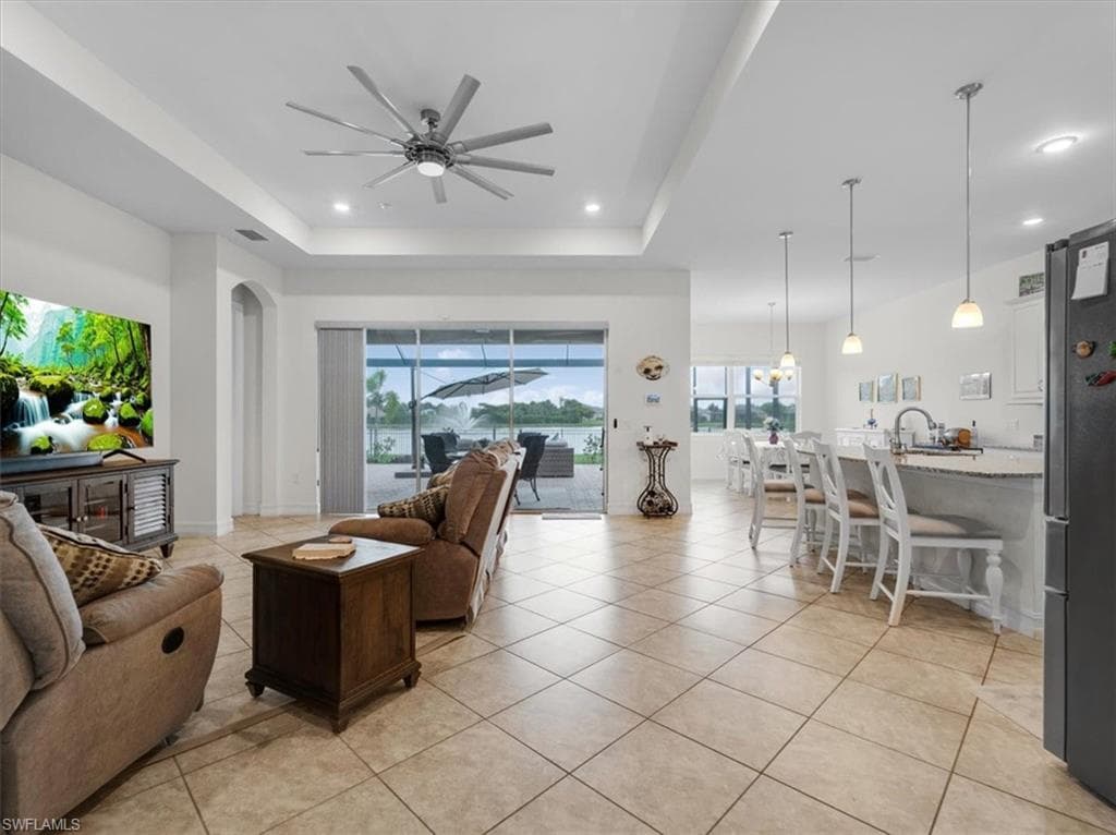 3271 Baravaldo CIR-3