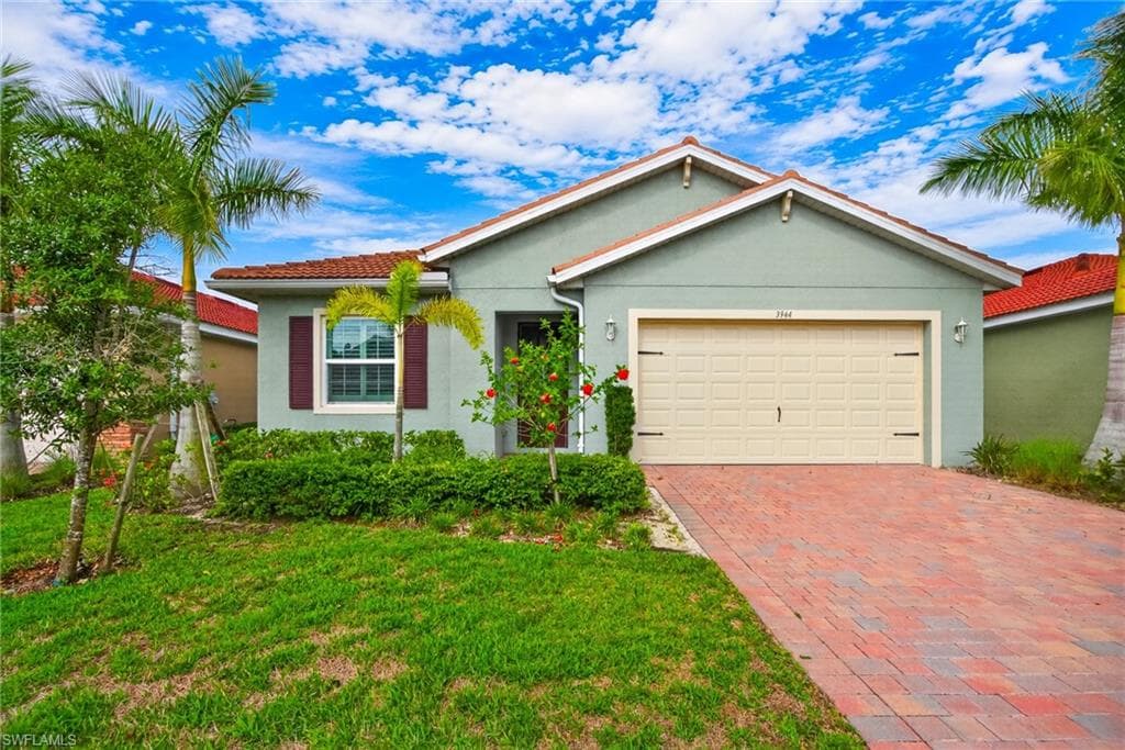 3944 Crosswater DR-1