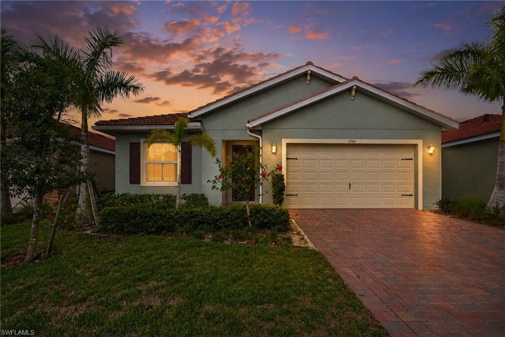 3944 Crosswater DR-2