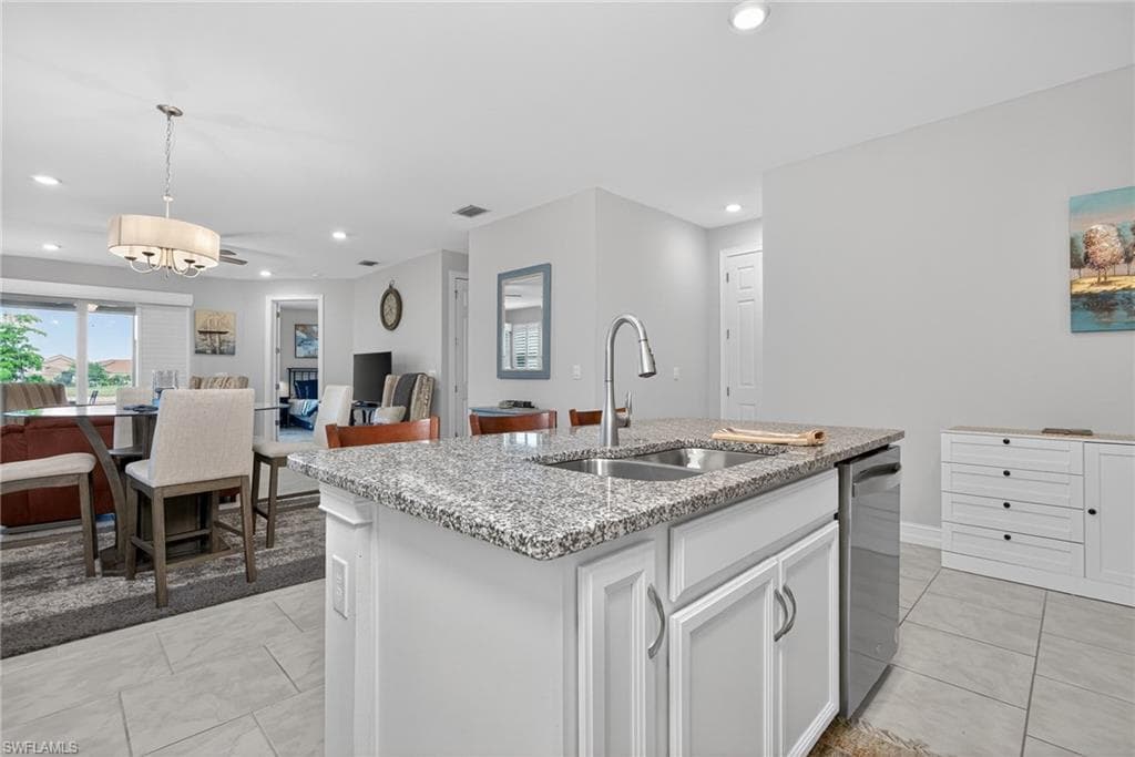 3944 Crosswater DR-18