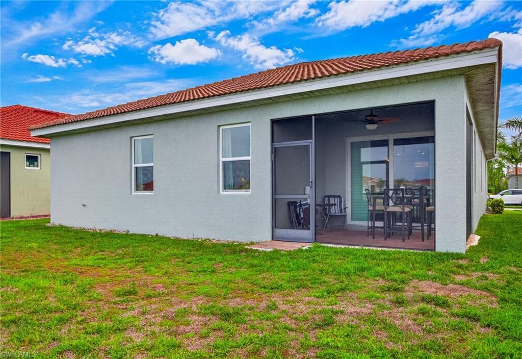 3944 Crosswater DR-31