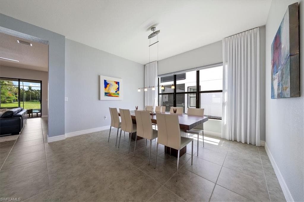 3264 Pacific DR-16