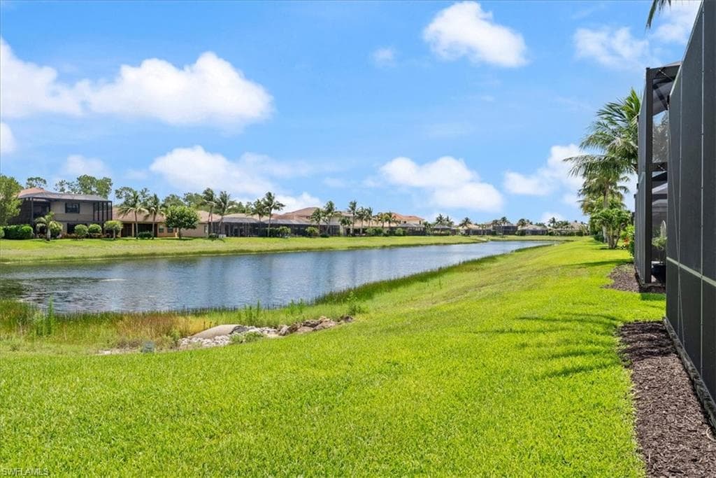 3264 Pacific DR-33