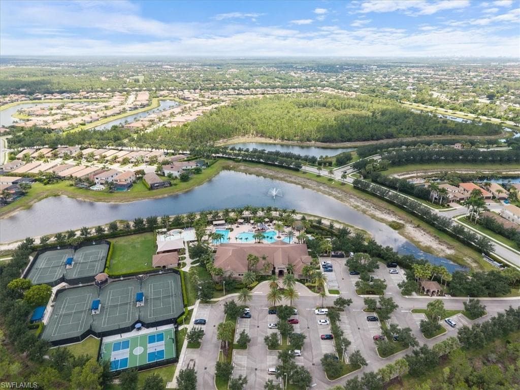 3264 Pacific DR-37