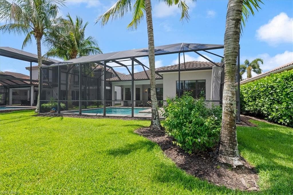 3264 Pacific DR-32