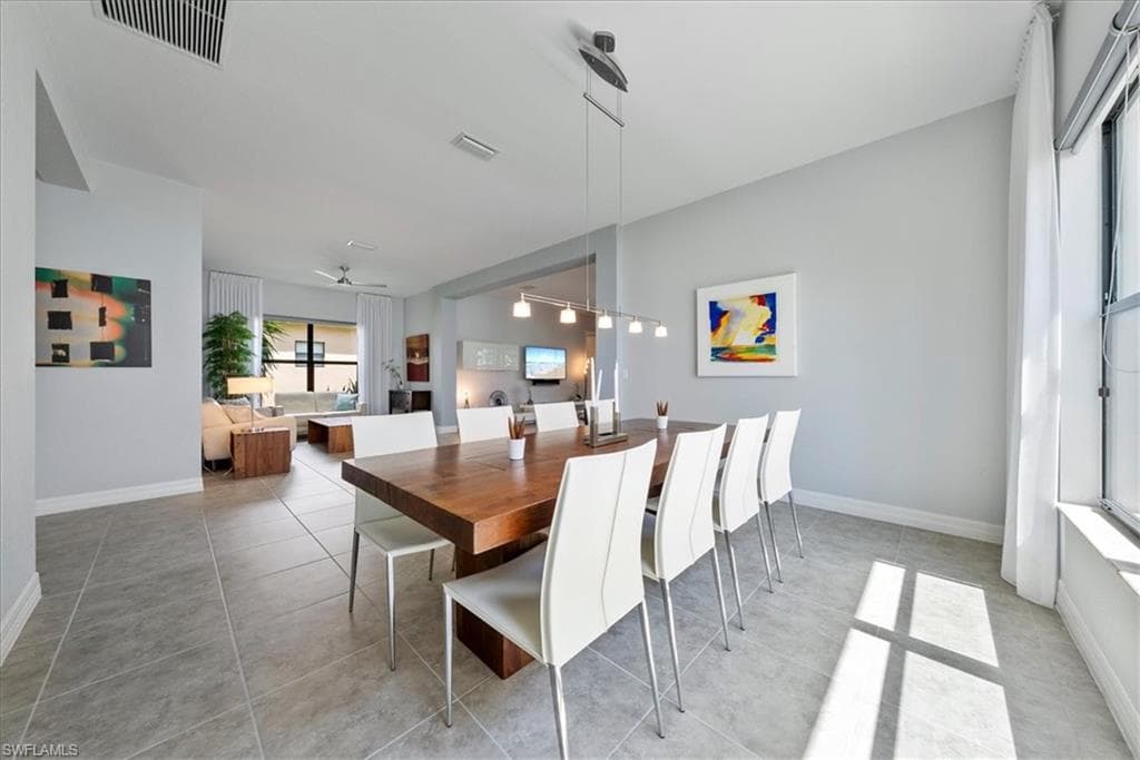 3264 Pacific DR-17
