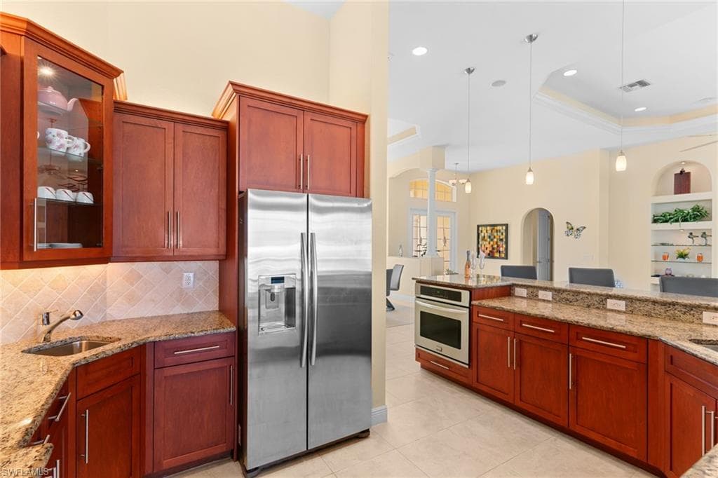 3522 19th AVE-15