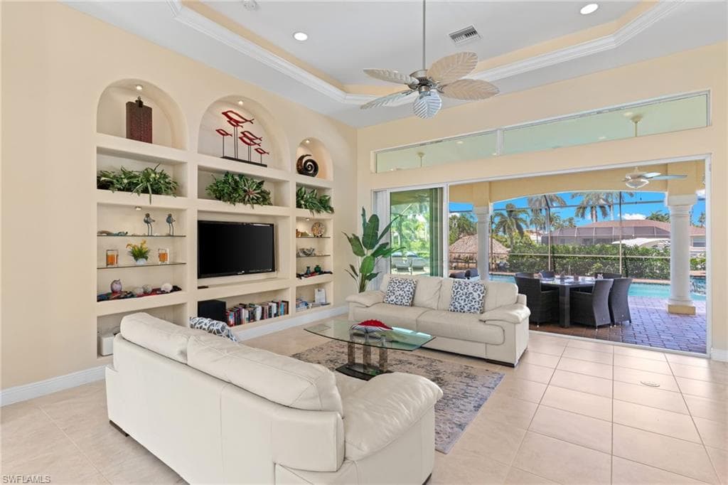 3522 19th AVE-8
