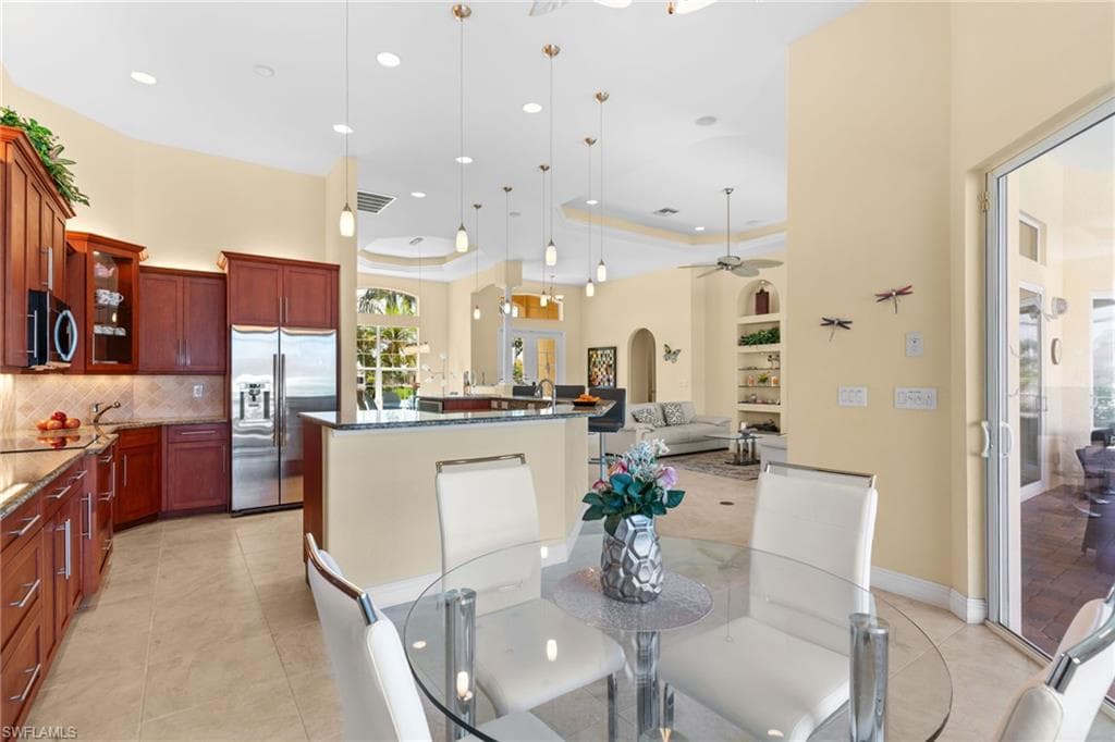 3522 19th AVE-18