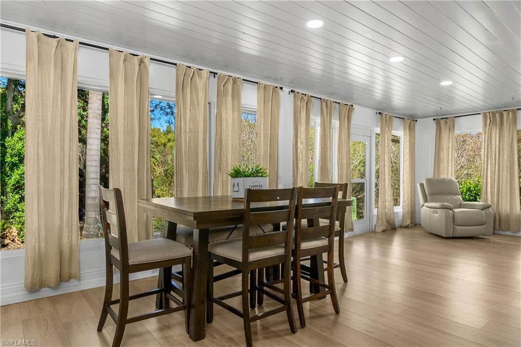 401 Countryside DR-15