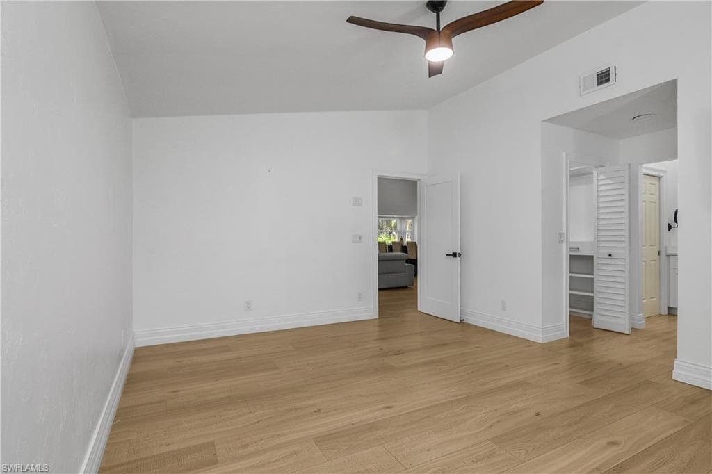 401 Countryside DR-21