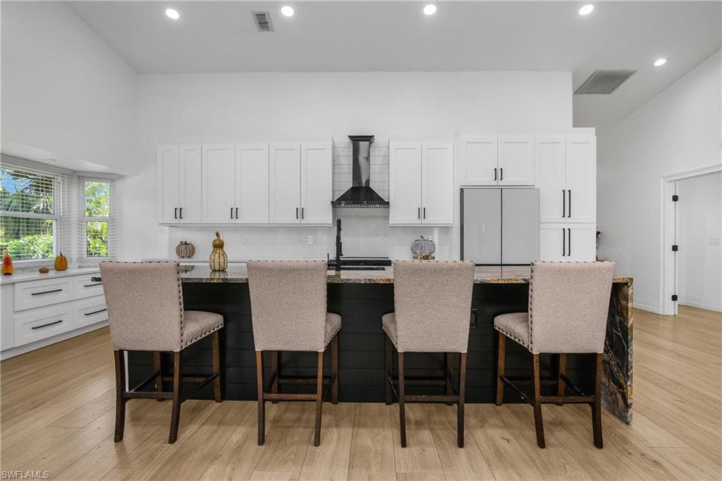 401 Countryside DR-8