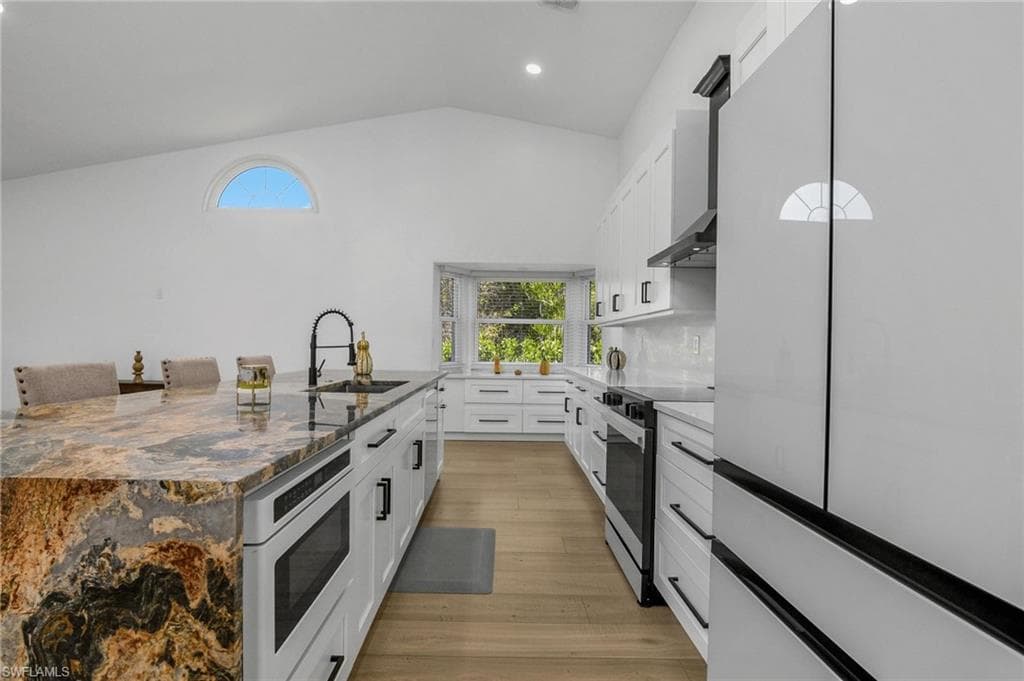 401 Countryside DR-10