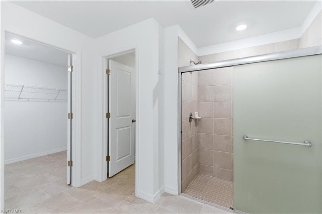 13963 Buckingham Oak DR-12