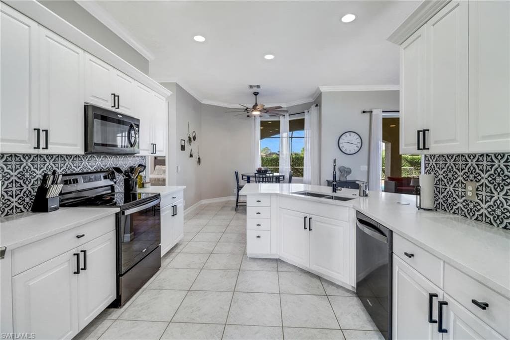 24873 Galicia AVE-19