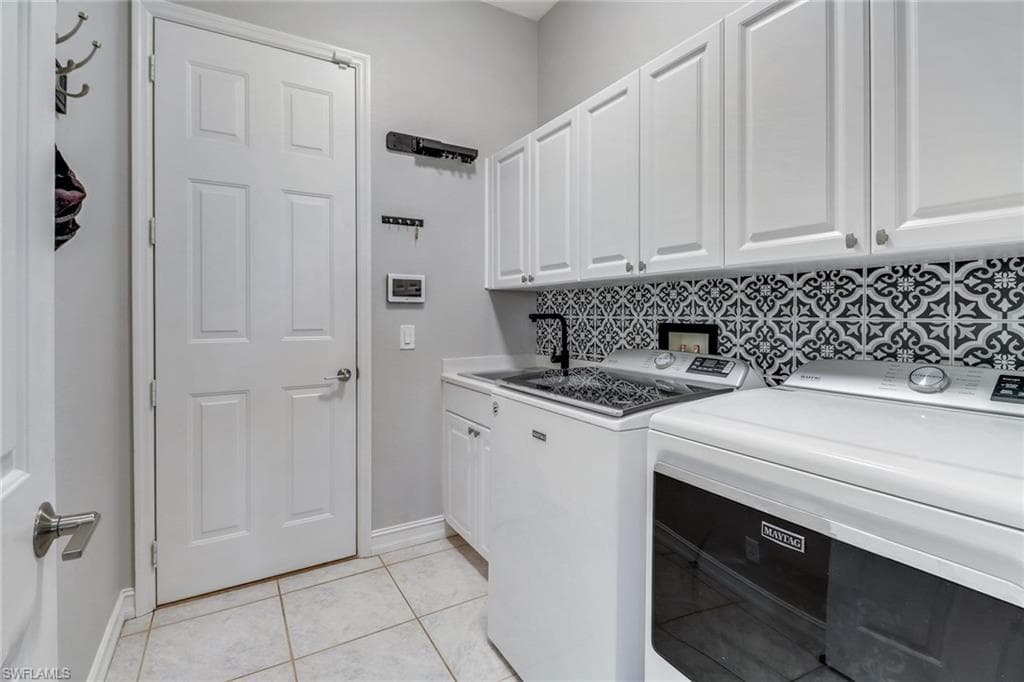 24873 Galicia AVE-28