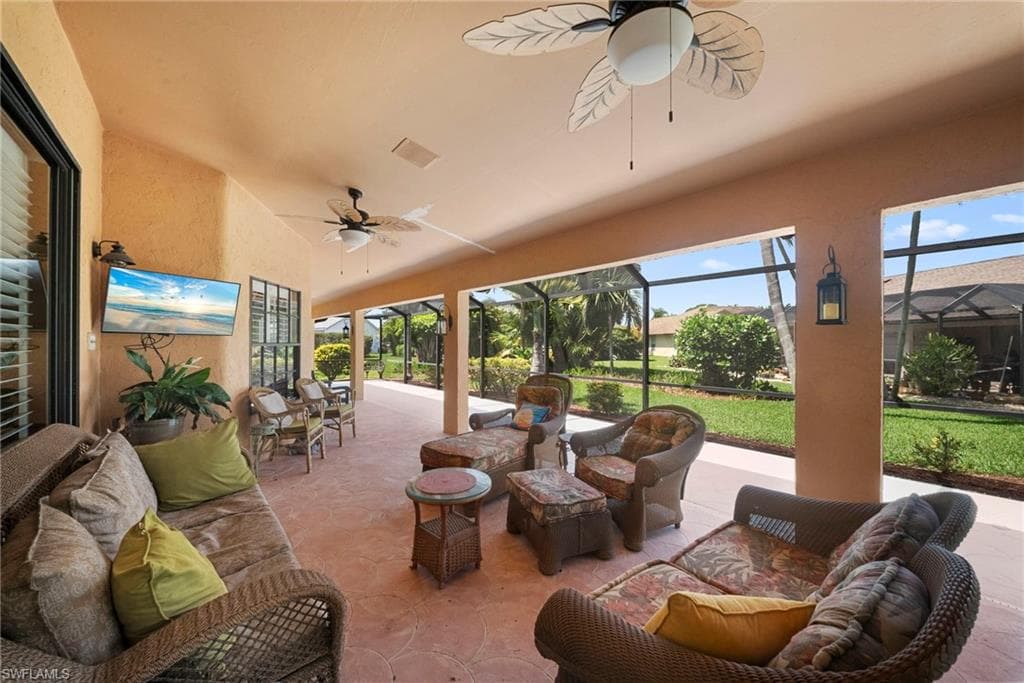 22643 WESTBRIDGE CT-24