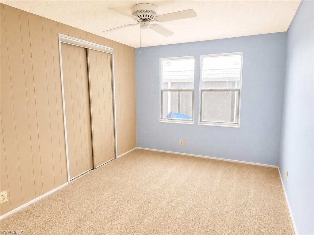 20 Grosbeak LN 20-6