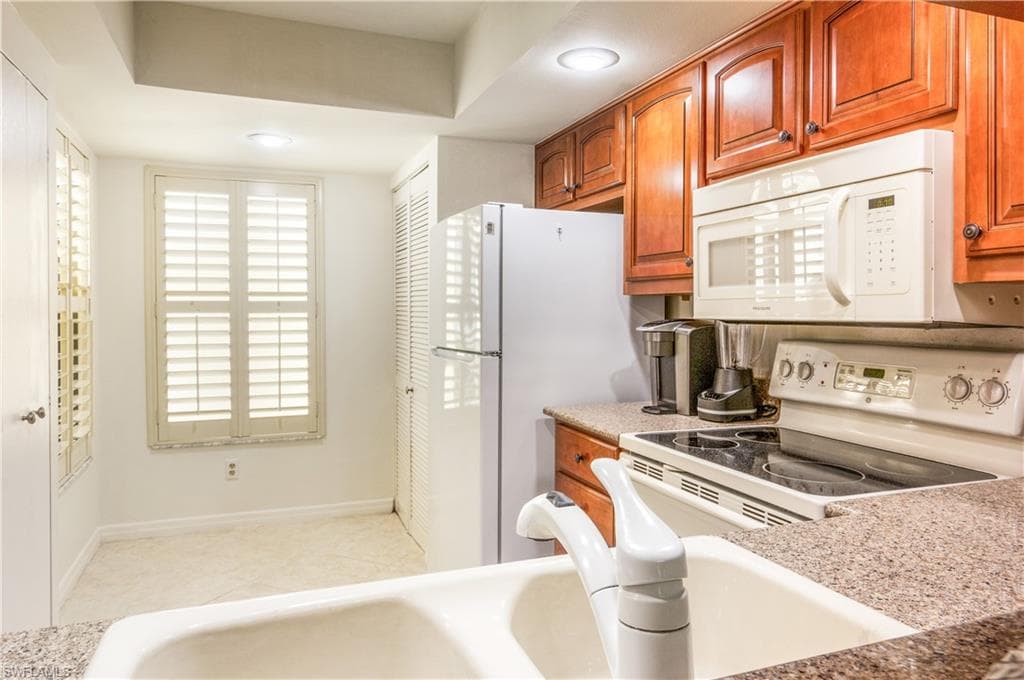 15126 Parkside DR 104-7