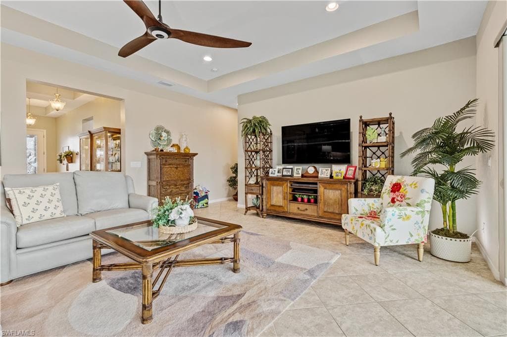 2875 Sunset Pointe CIR E-4