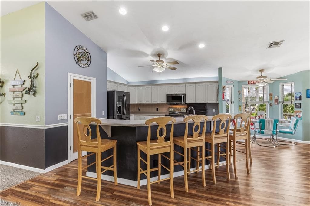 4692 Spring Creek DR-8