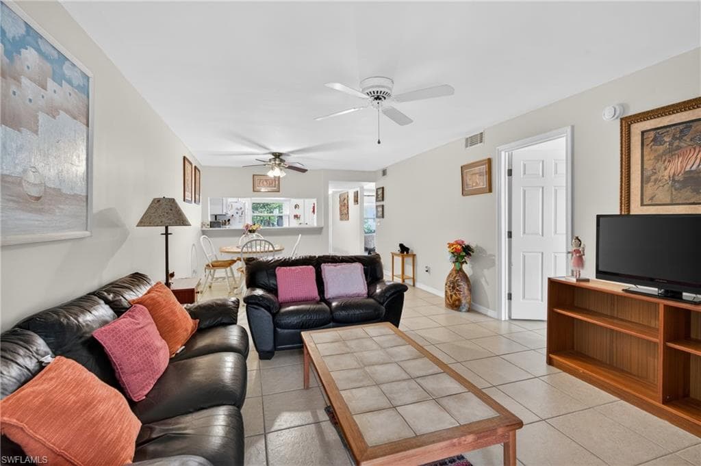 5725 Foxlake DR 5-13