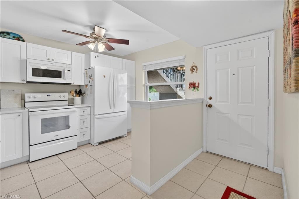 5725 Foxlake DR 5-3