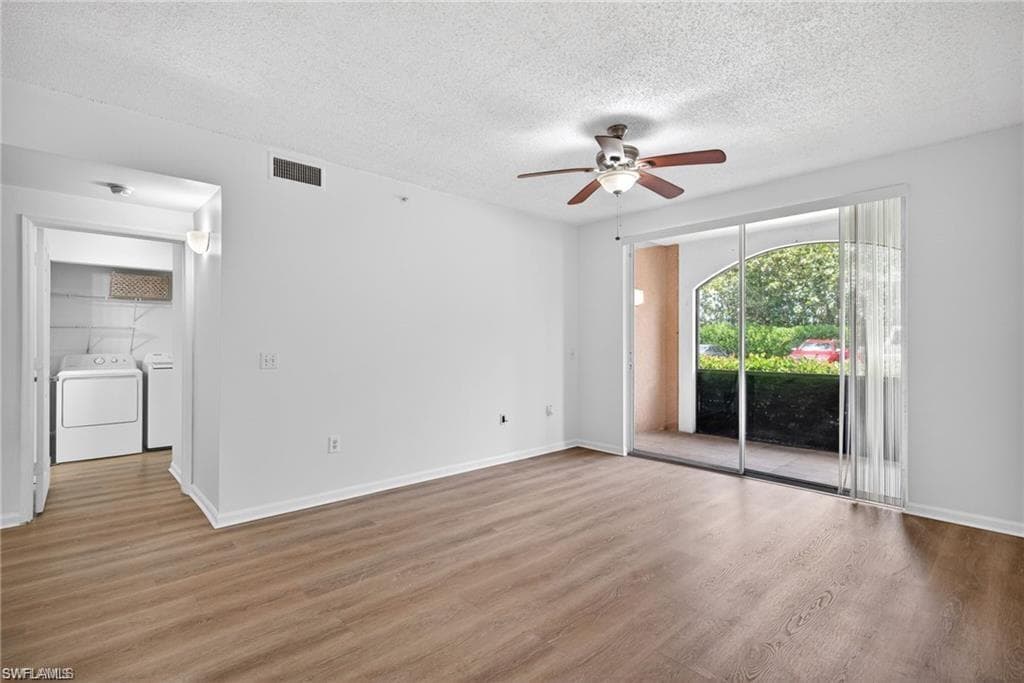 1200 Reserve WAY 105-2