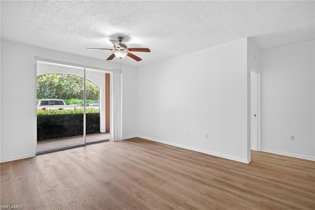 1200 Reserve WAY 105-3