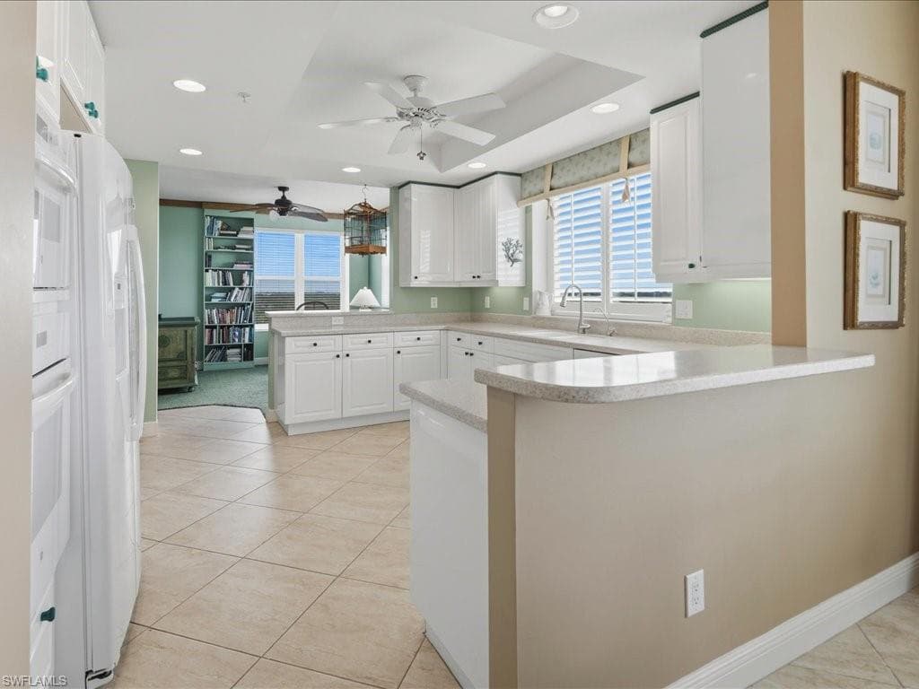 425 Cove Tower DR 901-5