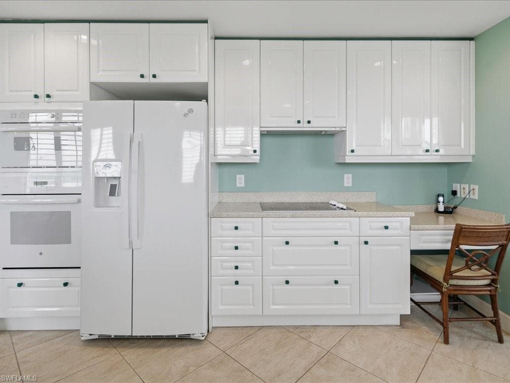 425 Cove Tower DR 901-6