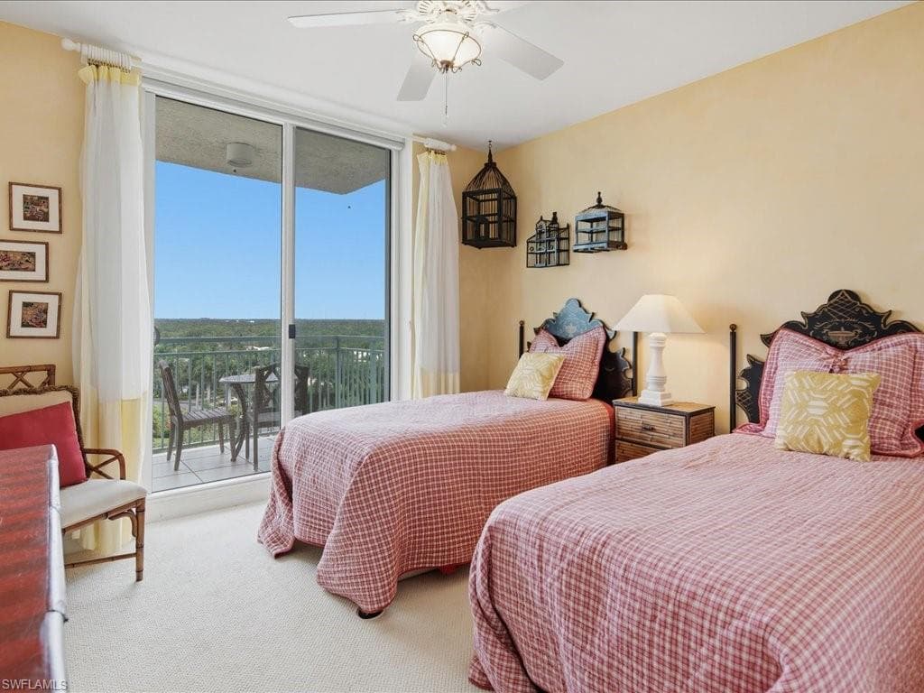 425 Cove Tower DR 901-28