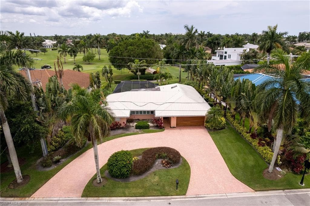 520 Harbour DR-4