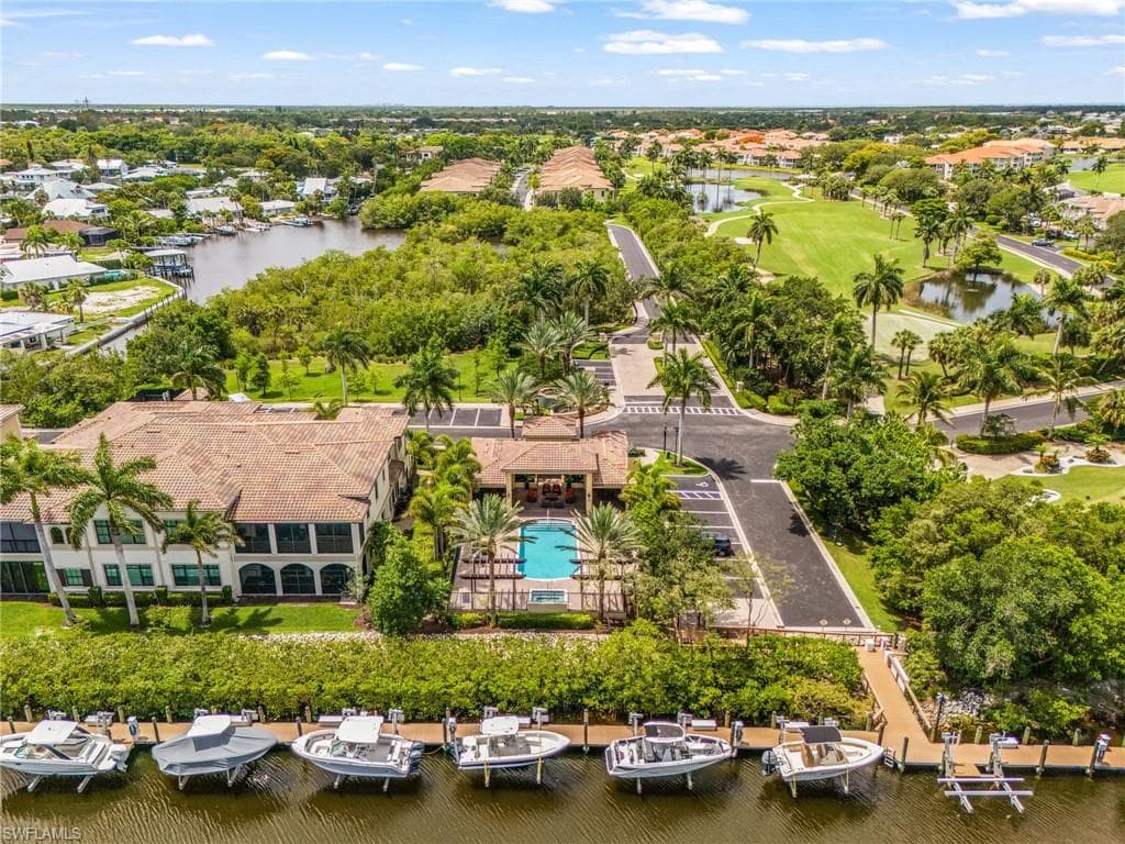 2488 Breakwater WAY 13101-34