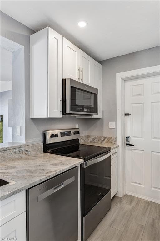 216 Fairweather LN-12