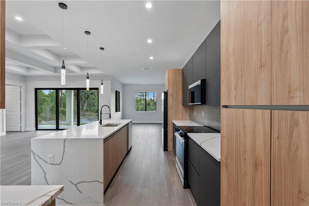 3194 56th AVE NE-6