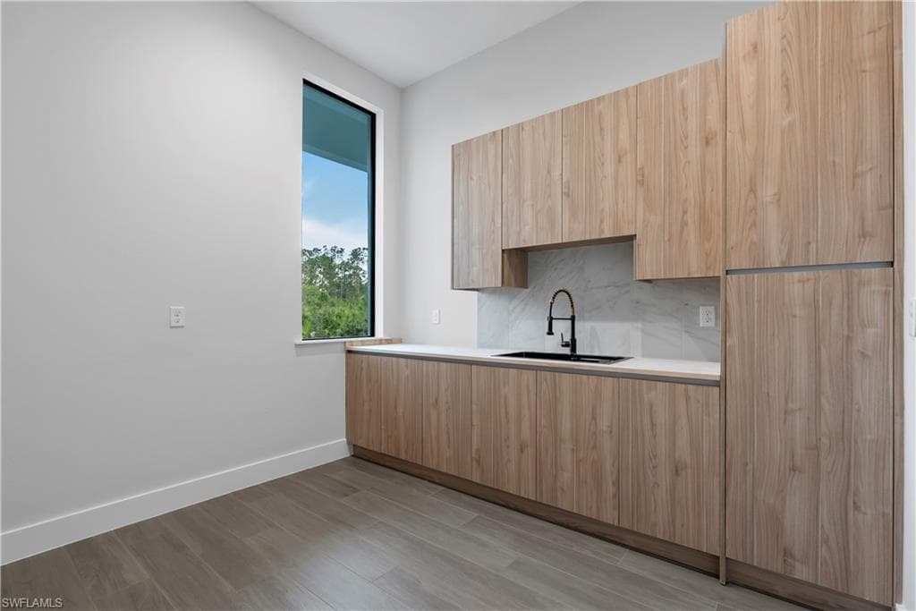 3194 56th AVE NE-7
