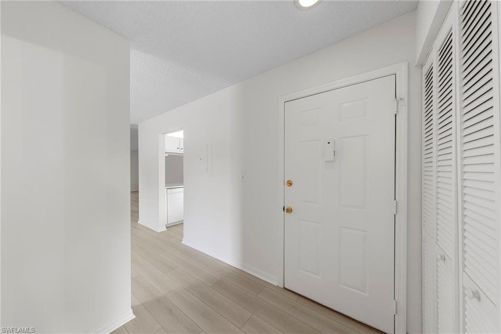 9265 Lake Park DR 201-15