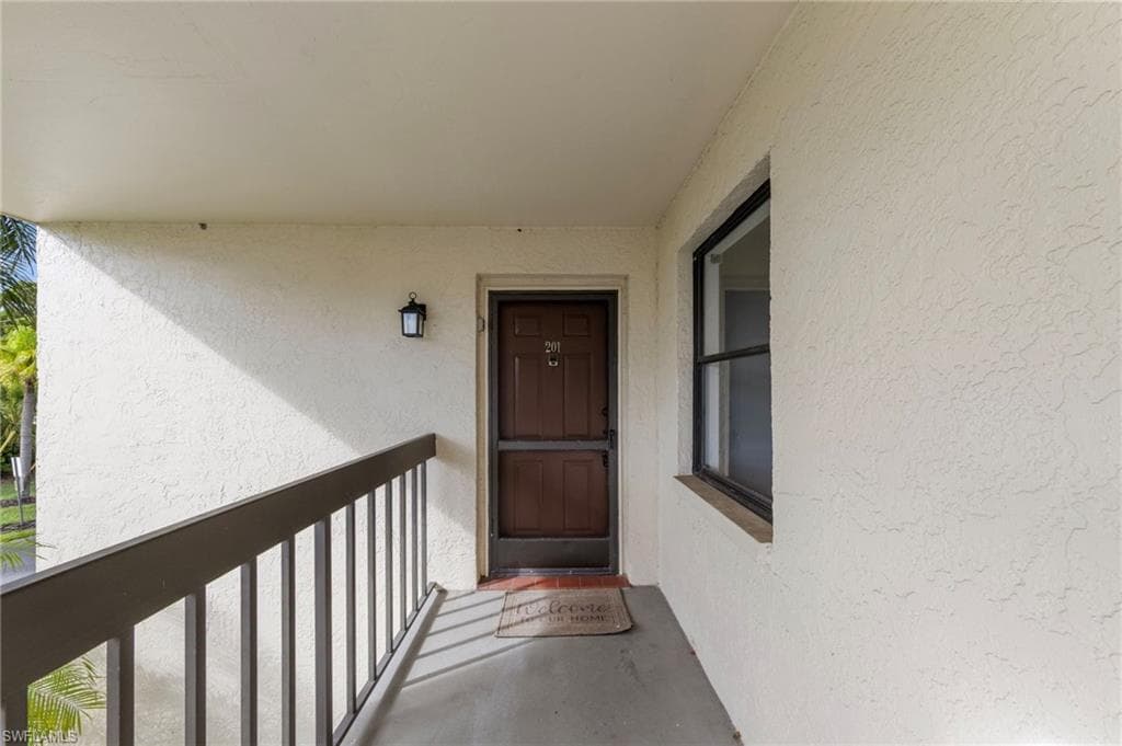 9265 Lake Park DR 201-14