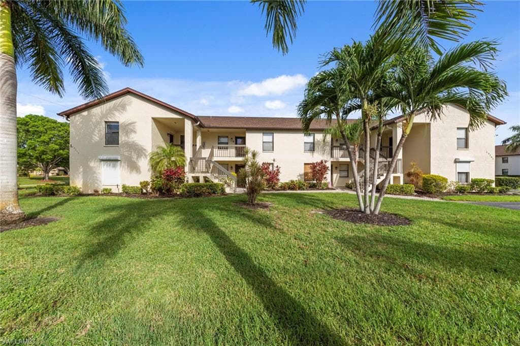 9265 Lake Park DR 201-38