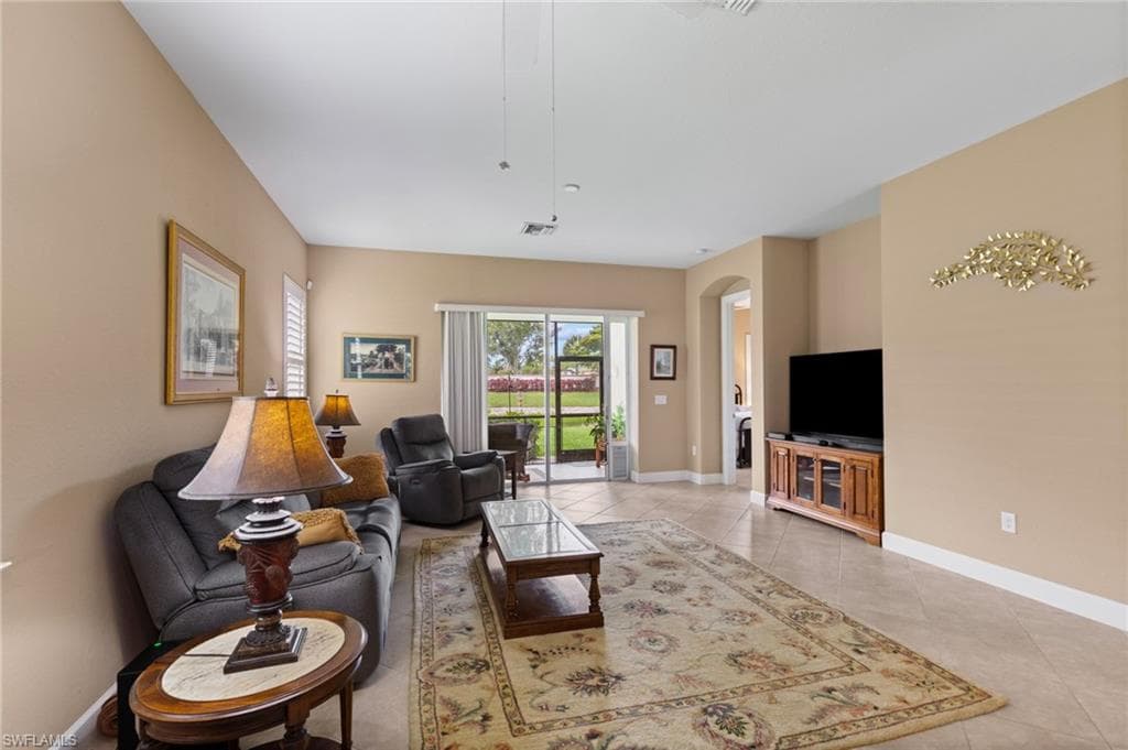 26351 Stonewall LN-7