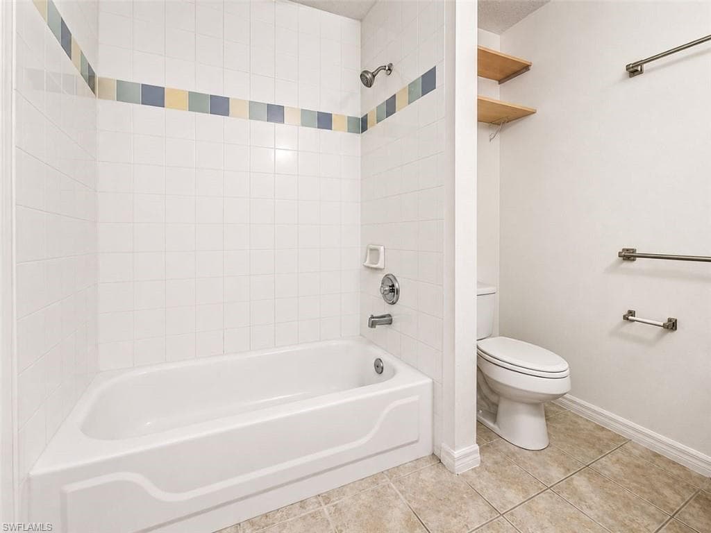 4426 ST GEORGES CT-16