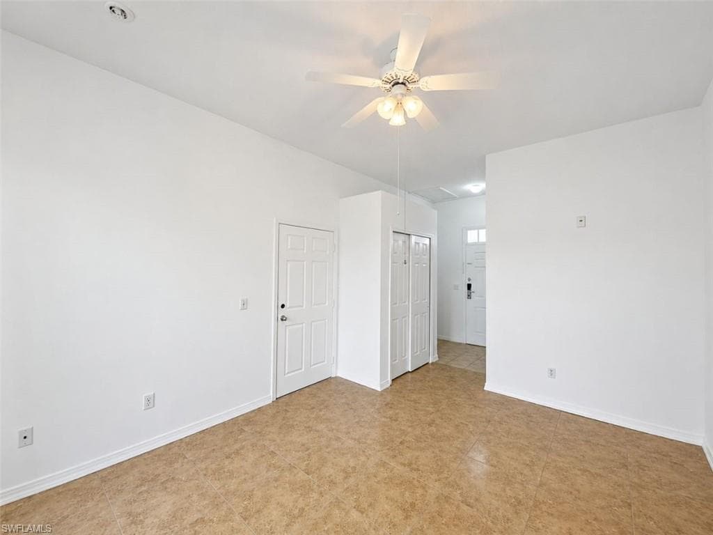 4426 ST GEORGES CT-11